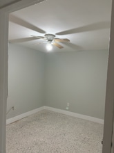 761 SW 9th St in Miami, FL - Foto de edificio - Building Photo