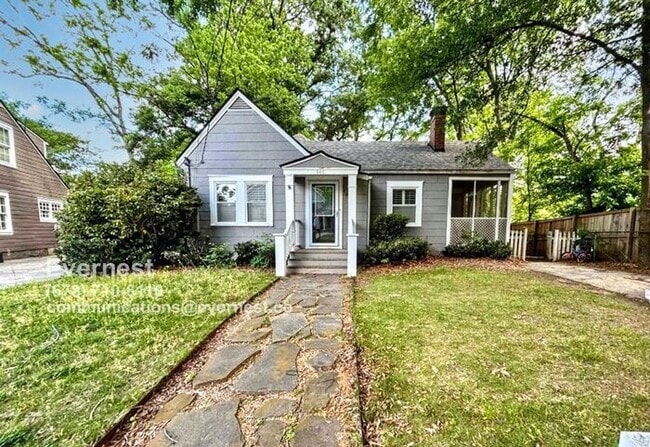 property at 946 Emerson Ave SE