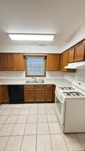 455 W 37th St in Chicago, IL - Building Photo - Building Photo