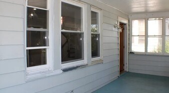 69 Schuyler Ave in Newark, NJ - Building Photo