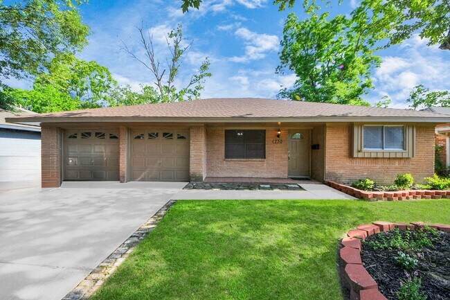 730 Columbia Ln in Deer Park, TX - Building Photo - Building Photo