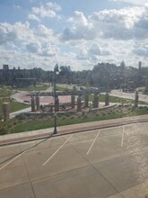 Charles Apartments in Marshfield, WI - Foto de edificio - Building Photo