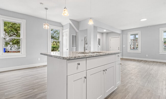 1503 E Indian River Rd in Norfolk, VA - Building Photo - Building Photo