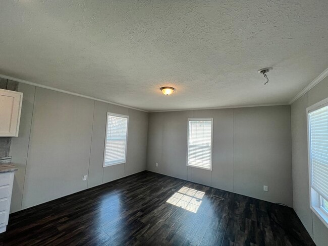 3512 Queens Point Terrace in Lansing, MI - Building Photo - Building Photo