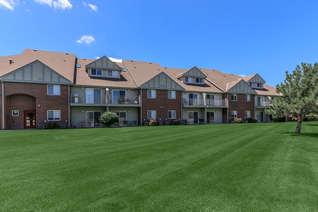 Meadow Ridge in Norfolk, NE - Foto de edificio