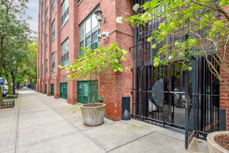 Clinton Mews in Brooklyn, NY - Building Photo - Building Photo