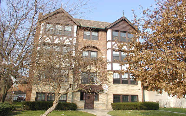 62-64 Pine Ave in Riverside, IL - Foto de edificio