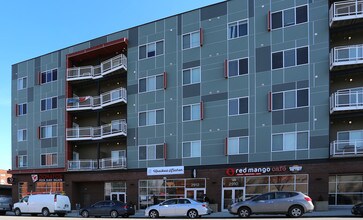 Vine Street Flats in Cincinnati, OH - Building Photo - Building Photo