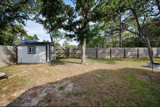 7056 Webster St in Navarre, FL - Building Photo - Building Photo