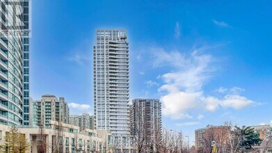 36 Olive Ave in Toronto, ON - Building Photo - Building Photo