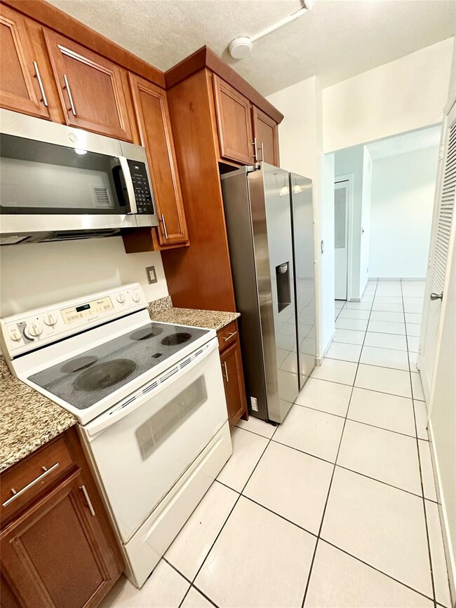 200 S Birch Rd, Unit 904 in Fort Lauderdale, FL - Building Photo - Building Photo