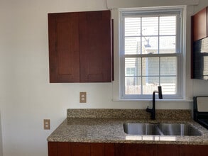 2537 Vincent Ave in Norfolk, VA - Building Photo - Building Photo
