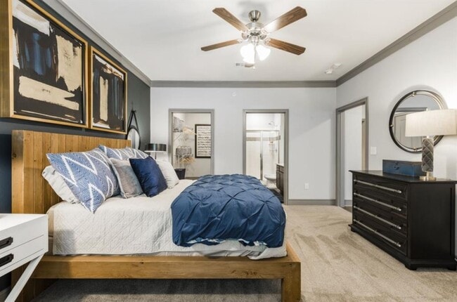 property at 2101 Kingsley Dr