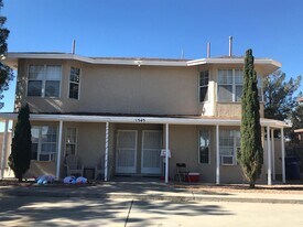 1345 Trudy Elaine Dr, Unit C in El Paso, TX - Building Photo