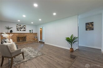 2654 Greene Hills Dr in Dayton, OH - Building Photo - Building Photo