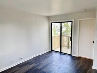 1025 Plantation Dr W photo'