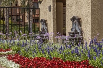 Red Oak Villas Apartments in Redlands, CA - Foto de edificio - Building Photo