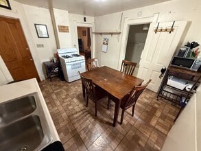 2523-23B N Bremen St in Milwaukee, WI - Building Photo - Building Photo