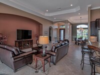 9634 Firenze Cir in Naples, FL - Foto de edificio - Building Photo