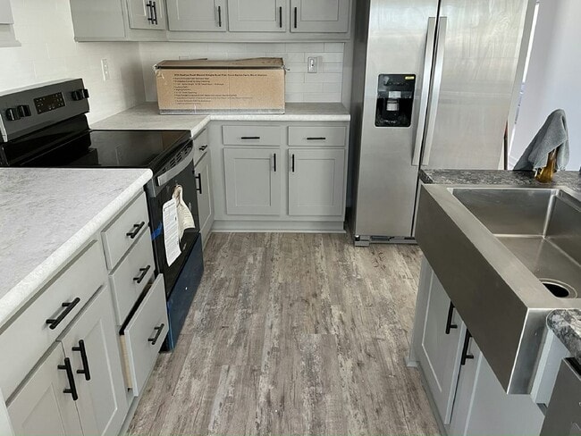 2004 Casita Dr in Sarasota, FL - Building Photo - Building Photo