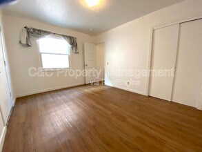 554 Lighthouse Ave in Monterey, CA - Building Photo - Building Photo