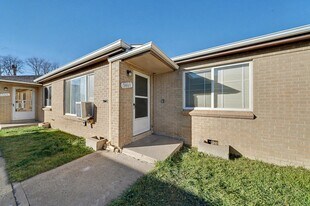 1461 Jasmine St in Denver, CO - Building Photo