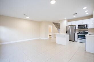 12437 Westhampton Cir in Wellington, FL - Building Photo - Building Photo