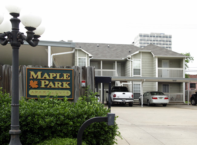 Maple Park Apartments in Tulsa, OK - Building Photo - Building Photo