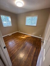 10044 Winkler Dr in St. Louis, MO - Building Photo - Building Photo