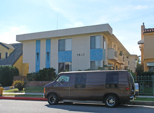 1461 S Canfield Ave in Los Angeles, CA - Building Photo - Building Photo