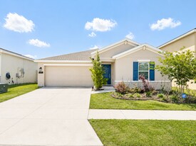 1450 Lassen St in Haines City, FL - Building Photo