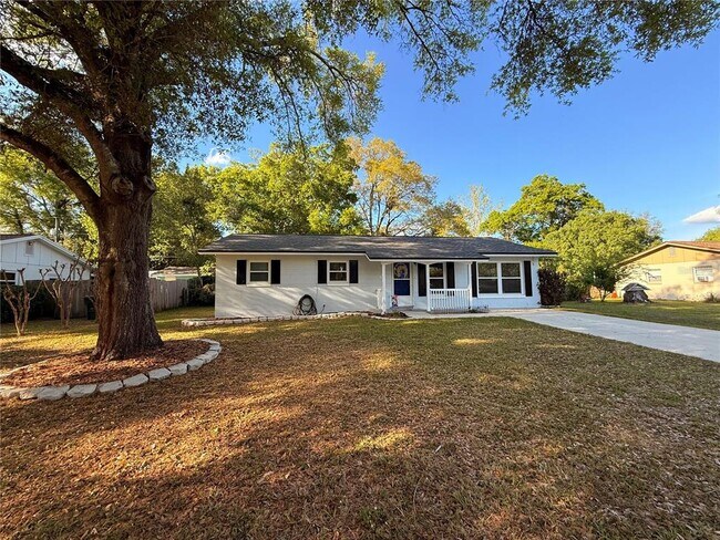 property at 3333 SE 12th St