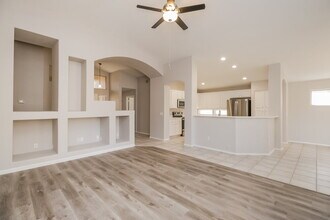 1162 E Baylor Ln in Gilbert, AZ - Foto de edificio - Building Photo