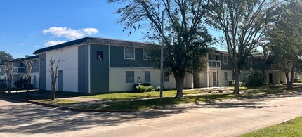 Tiger Den Apartments in Baton Rouge, LA - Foto de edificio - Building Photo