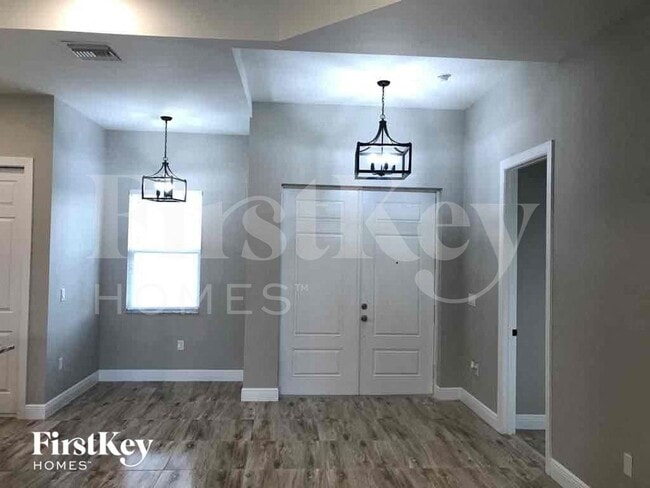 3302 14th St SW in Lehigh Acres, FL - Building Photo - Building Photo