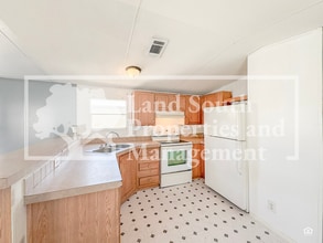 425 Longfellow Blvd in Lakeland, FL - Building Photo - Building Photo