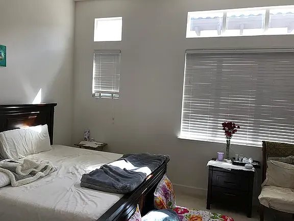 5218 S Esprit Loop in Dublin, CA - Building Photo