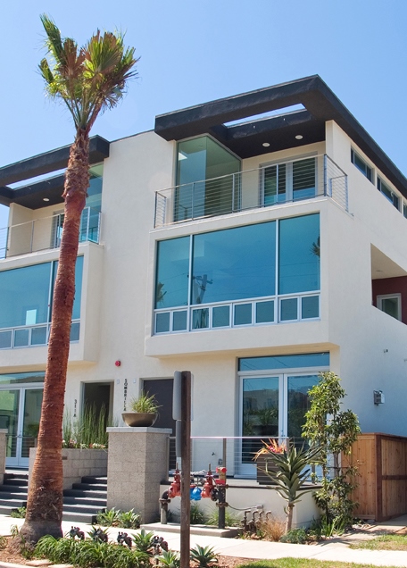 Sombrilla in Oceanside, CA - Building Photo - Building Photo