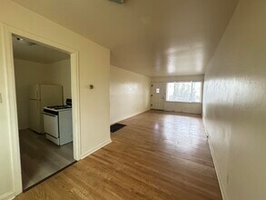 1016 Wilmoore Dr SE in Albuquerque, NM - Building Photo - Building Photo