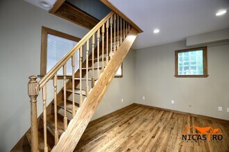 226 E 16th Ave in Columbus, OH - Foto de edificio - Building Photo