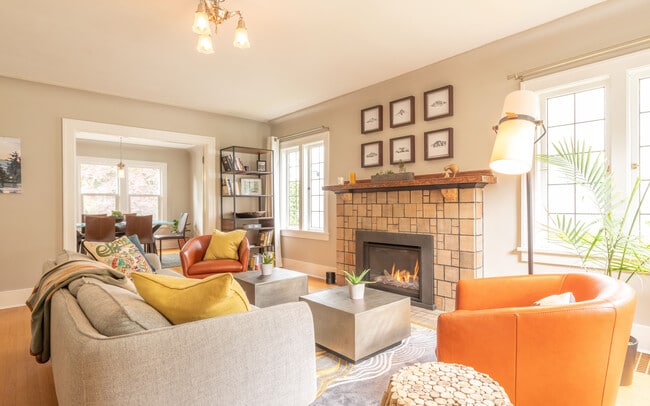 property at 1942 Boyer Ave E