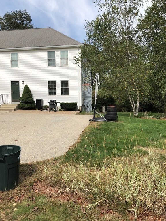 property at 1 1/2 Main St