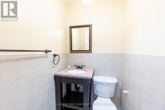 32 Marbury Crescent in Toronto, ON - Building Photo - Building Photo