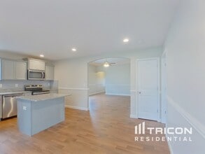 800 Alley Ridge Dr in Inman, SC - Building Photo - Building Photo