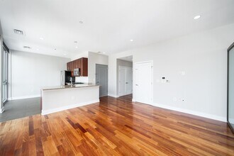 201 Marin Blvd in Jersey City, NJ - Building Photo - Building Photo