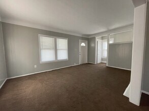 3131 Enright St in Toledo, OH - Building Photo - Building Photo