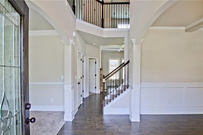 4042 Golden Gate Wy in Buford, GA - Building Photo - Building Photo