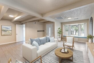 400 N River Oaks Dr in Burnet, TX - Building Photo - Building Photo