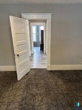 714 S 1st Ave in Sioux Falls, SD - Building Photo - Building Photo