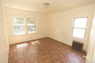 6 Greendale Ave in Mount Vernon, NY - Building Photo - Building Photo